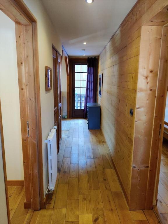 Spacious Ski Chalet In Traditional French Village, Sleeps 8, Four Star With Fibre Broadband Abondance Exterior photo
