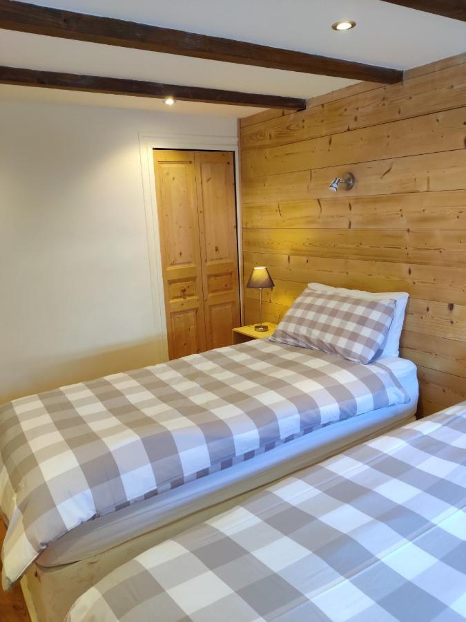 Spacious Ski Chalet In Traditional French Village, Sleeps 8, Four Star With Fibre Broadband Abondance Exterior photo