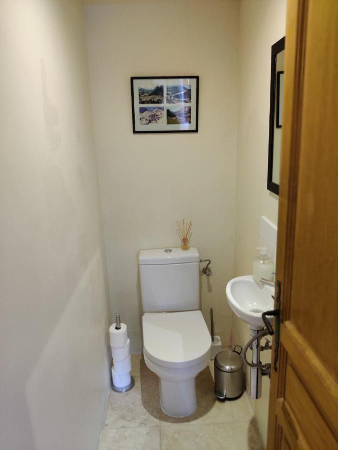 Spacious Ski Chalet In Traditional French Village, Sleeps 8, Four Star With Fibre Broadband Abondance Exterior photo