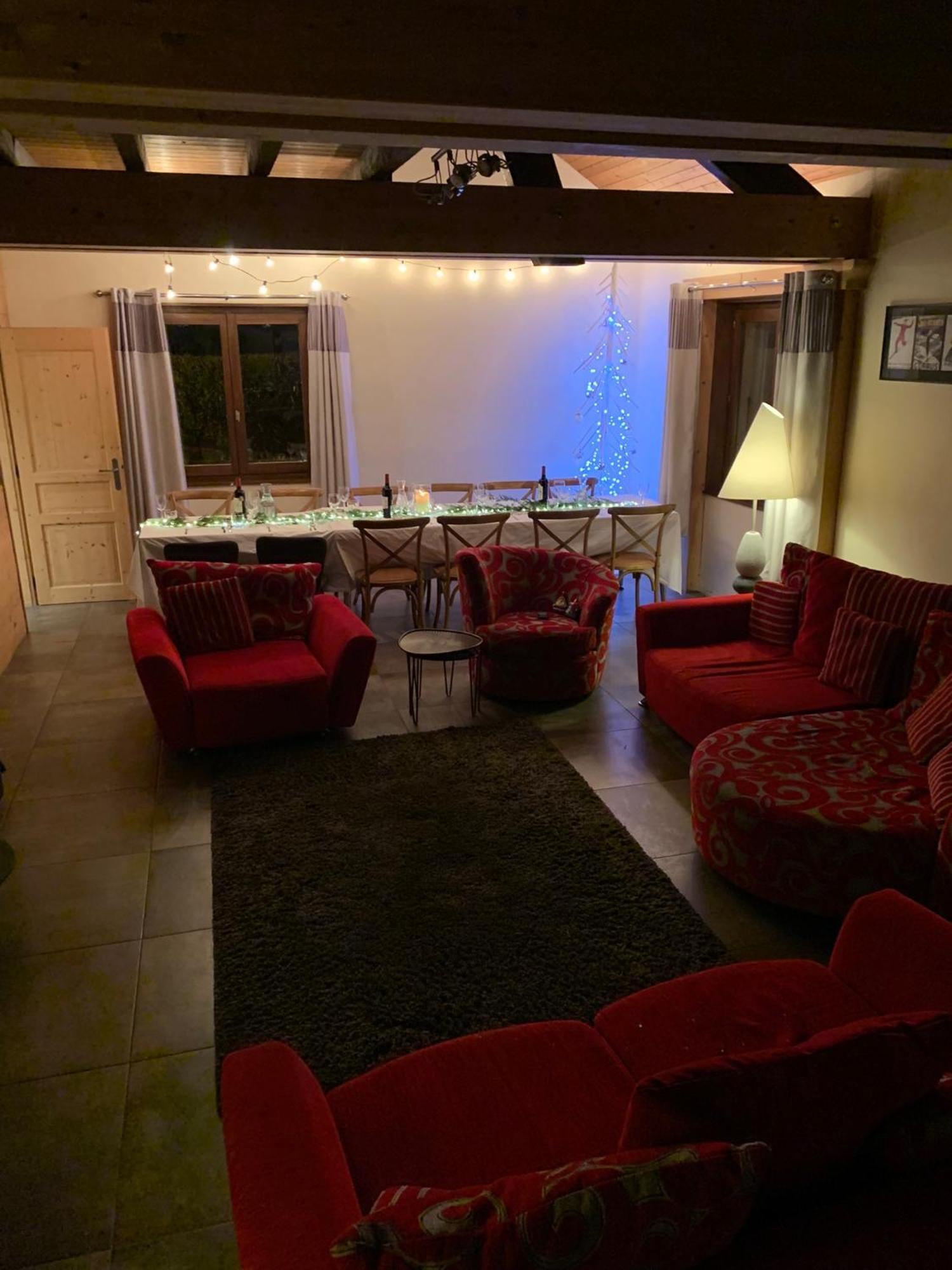Spacious Ski Chalet In Traditional French Village, Sleeps 8, Four Star With Fibre Broadband Abondance Exterior photo